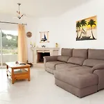 Os A Ramos Na Da Gale Estao Inserido Em Com Piscina, Fica Apenas A 350 Metros Da Da Gale - Com Ar Condicionado Tanto Nos Quartos Na Sala, Smart Tv Com Prime Video E Cozinha Completa *