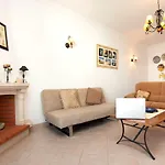 Os A Ramos Na Da Gale Estao Inserido Em Com Piscina, Fica Apenas A 350 Metros Da Da Gale - Com Ar Condicionado Tanto Nos Quartos Na Sala, Smart Tv Com Prime Video E Cozinha Completa Apartment