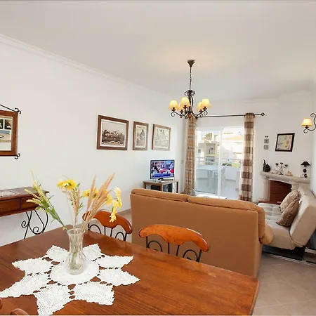 A Ramos: Beachfront With Pool And Modern Amenities Apartment *