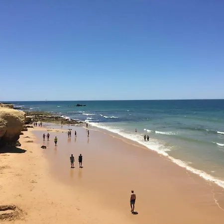 公寓 Os A Ramos Na Da Gale Estao Inserido Em Com Piscina, Fica Apenas A 350 Metros Da Da Gale - Com Ar Condicionado Tanto Nos Quartos Na Sala, Smart Tv Com Prime Video E Cozinha Completa *
