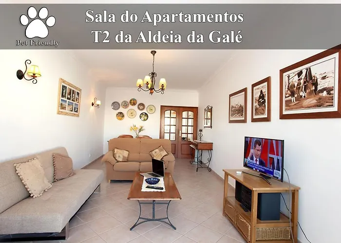 Os A Ramos Na Da Galé Estão Inserido Em Com Piscina, Fica Apenas A 350 Metros Da Da Galé - Com Ar Condicionado Tanto Nos Quartos Na Sala, Smart Tv Com Prime Vídeo E Cozinha Completa Apartamento Albufeira